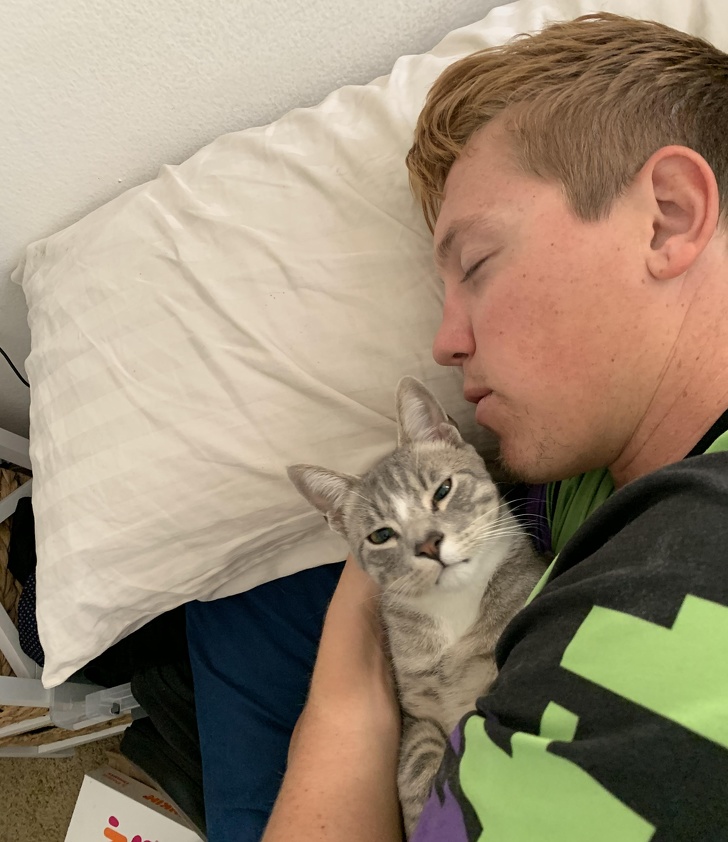 20 разів, коли чоловіки навідріз відмовлялися заводити тварин, а тепер жити без них не можуть