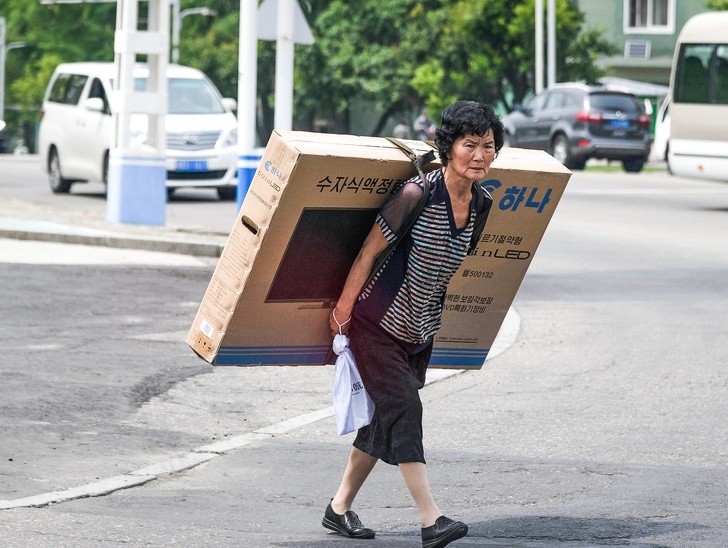20+ речей, які стали б частиною вашого життя, чи ви жителем Північної Кореї