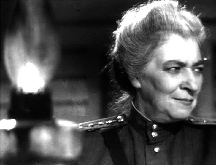 20+ влучних афоризмів про здоров’я від королеви дотепів Фаїни Раневської