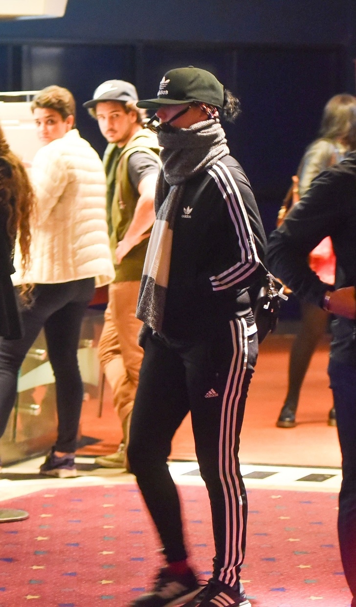 20+ знаменитостей, які геніально відреагували на папарацці (Алек Болдуін той вигадник)