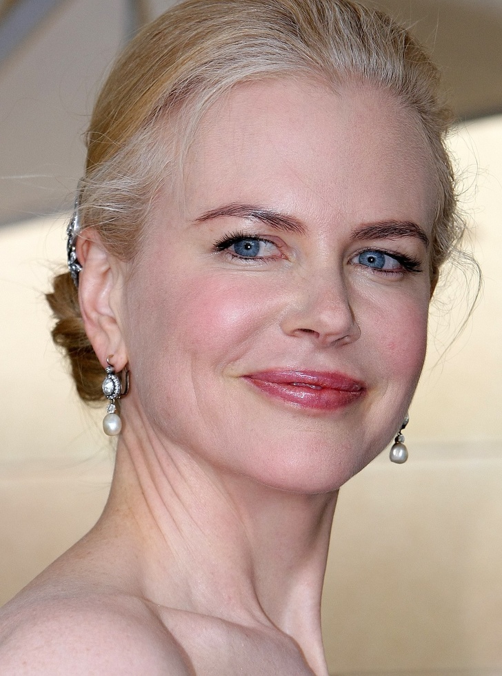 20+ зоряних жінок, які не здригаються при вигляді нового сивого волоска