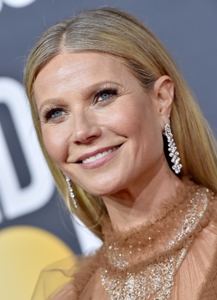 20+ зоряних жінок, які не здригаються при вигляді нового сивого волоска