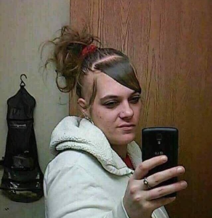 23 дивні речі, які ми робимо, але не хочемо зізнатися в цьому навіть собі