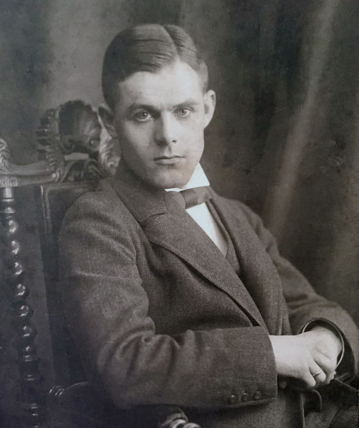 25 дивовижних фотографій, які краще слів розкажуть про чарівність чоловіків минулого століття