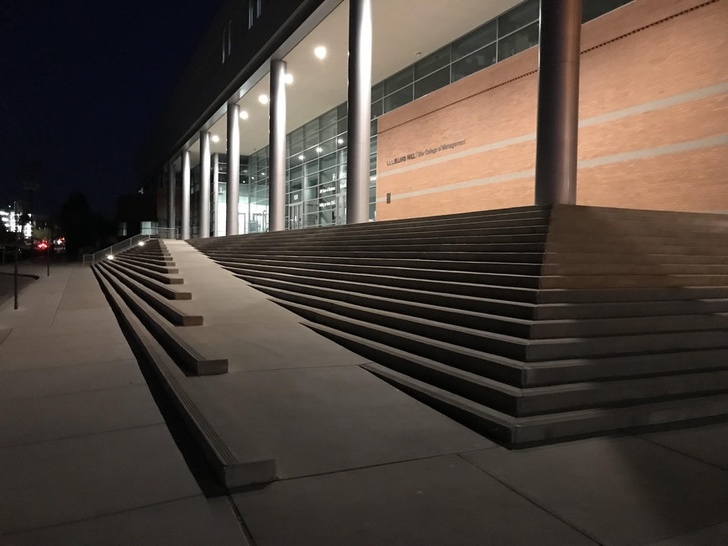 25 дизайнерів, які продумують все до дрібниць