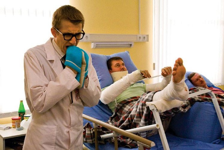 25+ фактів про серіал «Інтерни», сюжети якого взяли з реального життя і щедро приправили гумором