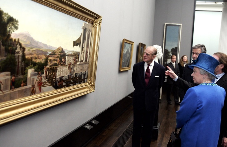 25 фото, які доводять, що повсякденне життя королеви Єлизавети II часом майже не відрізняється від нашої