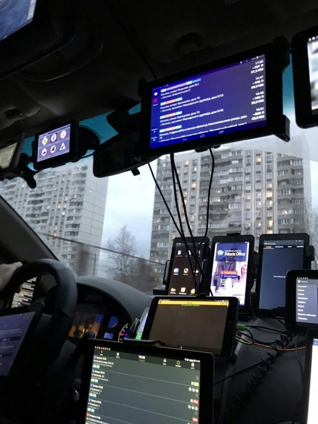 25 фотографій, які переконають вас у тому, що ми живемо в цікавий час