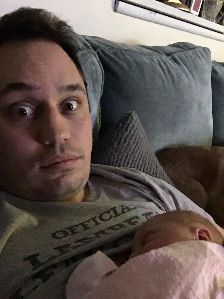 25 пап, які не стали стримувати емоції при вигляді своєї новонародженої дитини