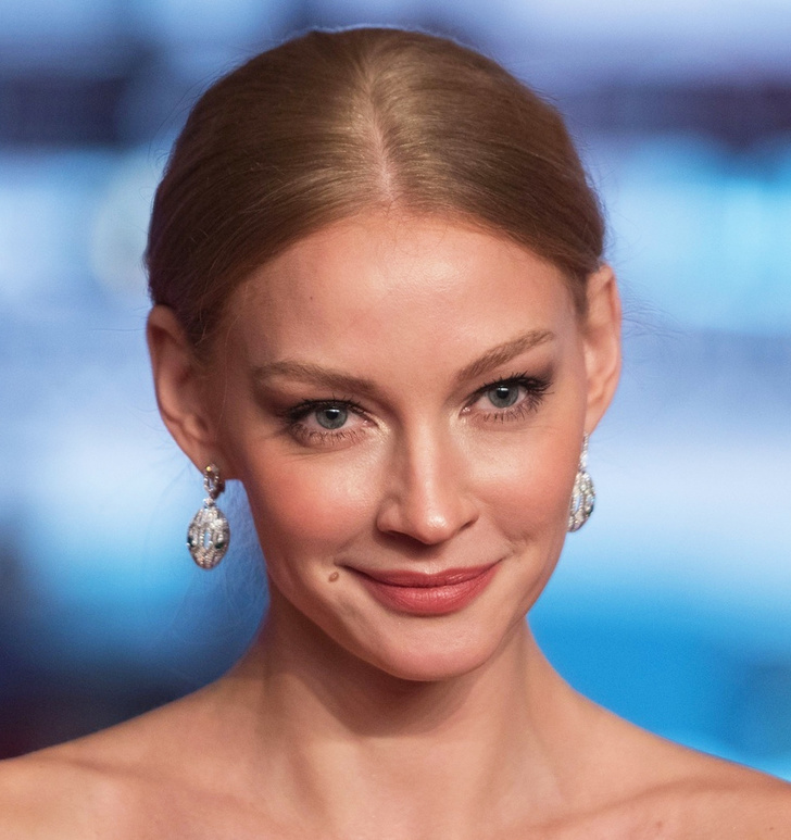 25+ вітчизняних зірок, які не соромляться показати себе без макіяжу (І правильно роблять!)