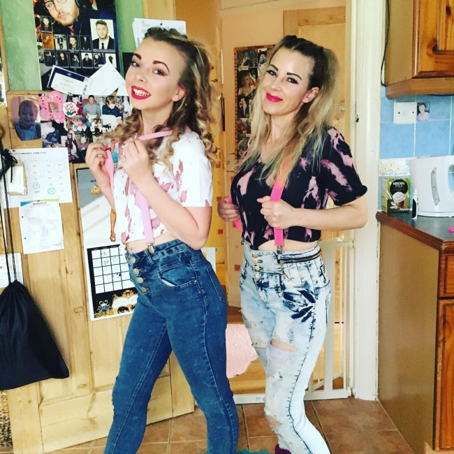 32 чудово молоді мами, яких можна переплутати з їх дочками