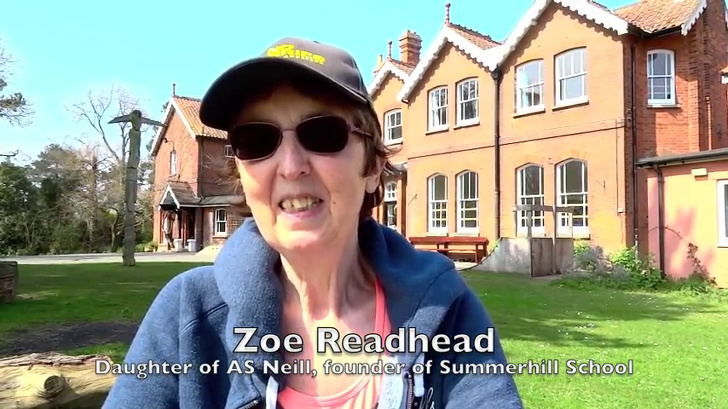 8 історій про сім’ях з дивними прийомами виховання, які нас здивували