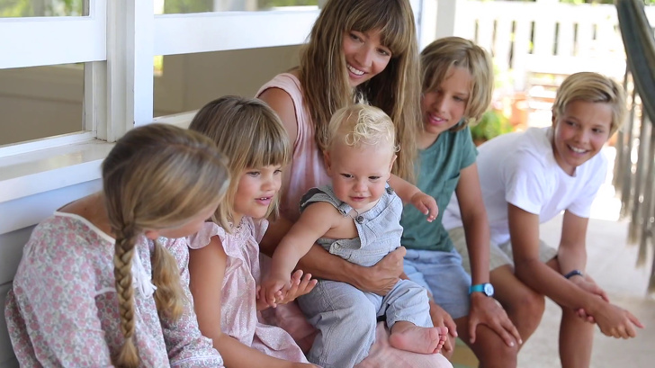 8 історій про сім’ях з дивними прийомами виховання, які нас здивували