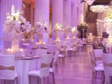 Прикраса залу на весілля (86 фото): оформлення весільного банкетного приміщення в стилі «рустик» та інших