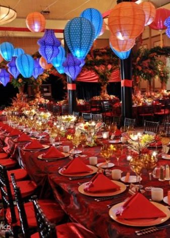 Прикраса залу на весілля (86 фото): оформлення весільного банкетного приміщення в стилі «рустик» та інших