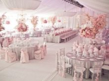 Прикраса залу на весілля (86 фото): оформлення весільного банкетного приміщення в стилі «рустик» та інших