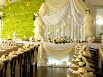 Прикраса залу на весілля (86 фото): оформлення весільного банкетного приміщення в стилі «рустик» та інших