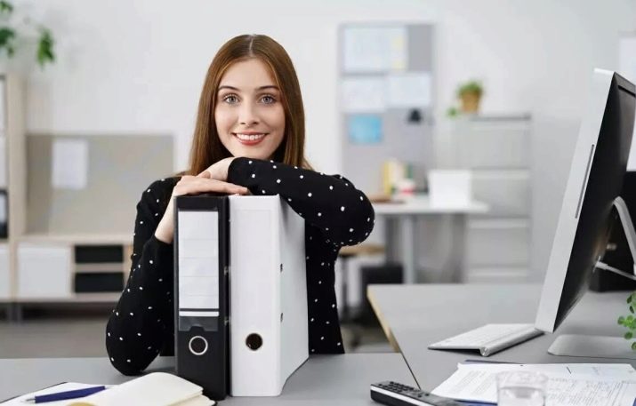 Професії, пов’язані з економікою: список фінансово-економічних професій і професій соціально-економічного профілю