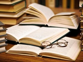 Професія коректор: в чому полягає робота коректора-редактора? Що робить корректировщик тексту згідно профстандарту? Скільки заробляє?