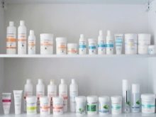 Професійна косметика (59 фото): бренди якісної косметики для косметологів і візажистів, марки косметики для рук