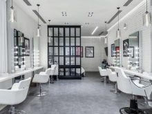 Професійна косметика (59 фото): бренди якісної косметики для косметологів і візажистів, марки косметики для рук