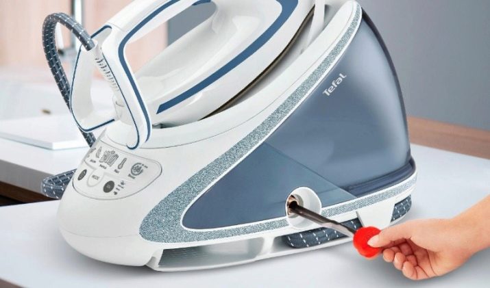 Професійний парогенератор: вибираємо пароочисник для прасування одягу вдома і в ательє, парові станції високого тиску для штор