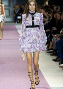 Прозорий ліфчик (69 фото): моделі бюстгальтера з прозорою спиною і лямками