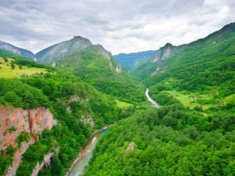 Річка Тара (40 фото): особливості річки в Чорногорії. Де саме знаходиться?