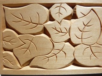 Різьба по дереву для початківців (29 фото): з чого почати? Уроки для новачків, основи простих технік. Як вирізати візерунки по кресленнях покроково?