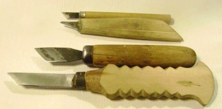 Різьба по дереву для початківців (29 фото): з чого почати? Уроки для новачків, основи простих технік. Як вирізати візерунки по кресленнях покроково?