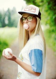 Рэперские кепки (58 фото): моделі для дорослих і дівчаток