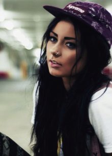 Рэперские кепки (58 фото): моделі для дорослих і дівчаток