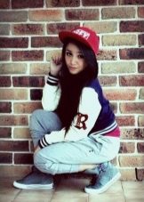 Рэперские кепки (58 фото): моделі для дорослих і дівчаток