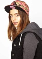 Рэперские кепки (58 фото): моделі для дорослих і дівчаток