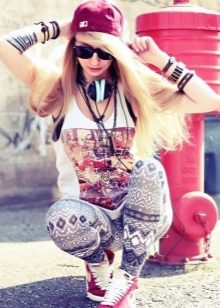 Рэперские кепки (58 фото): моделі для дорослих і дівчаток