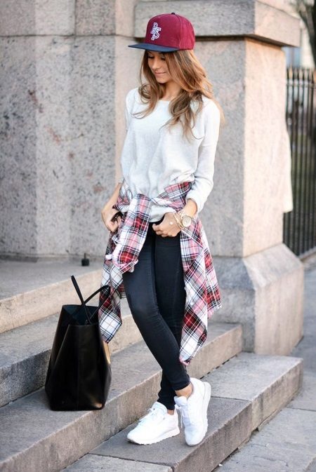 Рэперские кепки (58 фото): моделі для дорослих і дівчаток