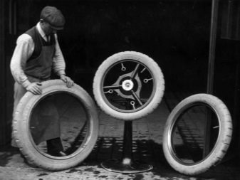 Ретровелосипед (28 фото): старовинний вінтажний жіночий велосипед з великим переднім колесом і кошиком, інші моделі