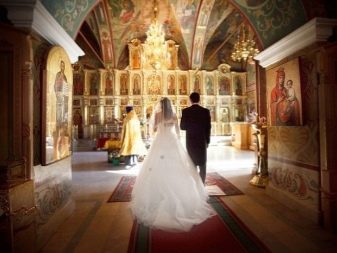 Ревнивий чоловік (16 фото): що робити, якщо чоловік дуже ревнує дружину до дитини або минулого без приводу? Поради психолога