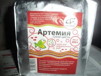 Рибка телескоп (36 фото): особливості утримання акваріумних риб чорного і золотого кольорів, основи догляду за акваріумом. З ким вживаються такі риби і скільки вони живуть?