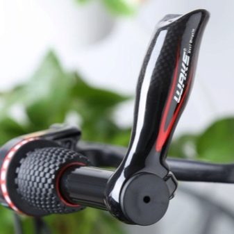 Роги на кермо велосипеда: як називаються, для чого потрібні і як вибрати рогу для гірського велосипеда? Особливості карбонових рогів для велоруля. Як їх ставлять?