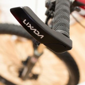 Роги на кермо велосипеда: як називаються, для чого потрібні і як вибрати рогу для гірського велосипеда? Особливості карбонових рогів для велоруля. Як їх ставлять?