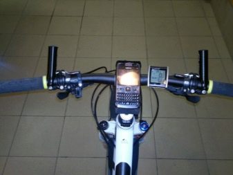 Роги на кермо велосипеда: як називаються, для чого потрібні і як вибрати рогу для гірського велосипеда? Особливості карбонових рогів для велоруля. Як їх ставлять?