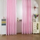 Рожеві штори в спальні (43 фото): сірий інтер’єр зі шторами ніжно-рожевого кольору і інші варіанти