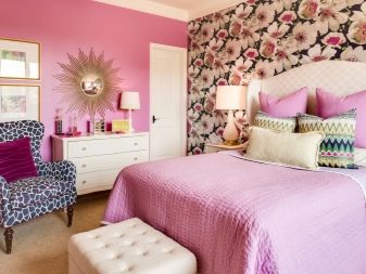 Рожева спальня (76 фото): кімната в сіро-рожевих пудрових, біло-рожевих і бежево-рожевих тонах, штори і шпалери в дизайні інтер’єру, поєднання з іншими кольорами