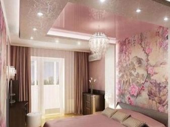 Рожева спальня (76 фото): кімната в сіро-рожевих пудрових, біло-рожевих і бежево-рожевих тонах, штори і шпалери в дизайні інтер’єру, поєднання з іншими кольорами