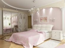 Рожева спальня (76 фото): кімната в сіро-рожевих пудрових, біло-рожевих і бежево-рожевих тонах, штори і шпалери в дизайні інтер’єру, поєднання з іншими кольорами