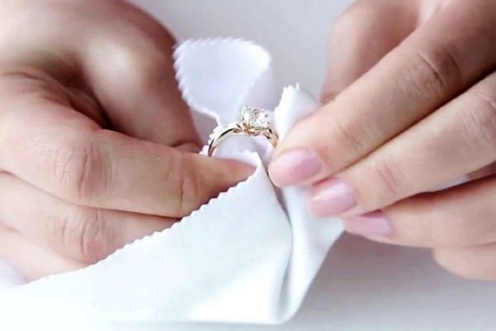 Рожеве золото 585 проби: що це таке? Склад і відмінні характеристики, поради щодо вибору та догляду