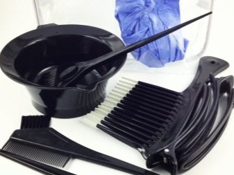 Рожевий блонд (61 фото): фарбування волосся в колір блонд з рожевим відтінком, перлинно-рожевий, бежево-рожевий блонд і інші модні тони 2020