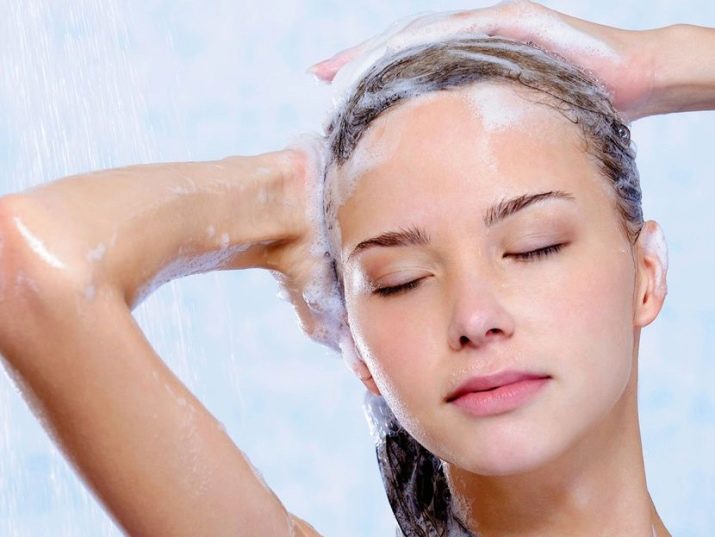 Рожевий блонд (61 фото): фарбування волосся в колір блонд з рожевим відтінком, перлинно-рожевий, бежево-рожевий блонд і інші модні тони 2020