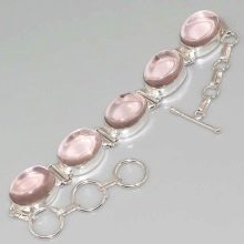 Рожевий кварц (фото 48): магічні та інші властивості каменю. Кому підходять вироби з кварцу рожевого кольору? Як виглядає кристал?